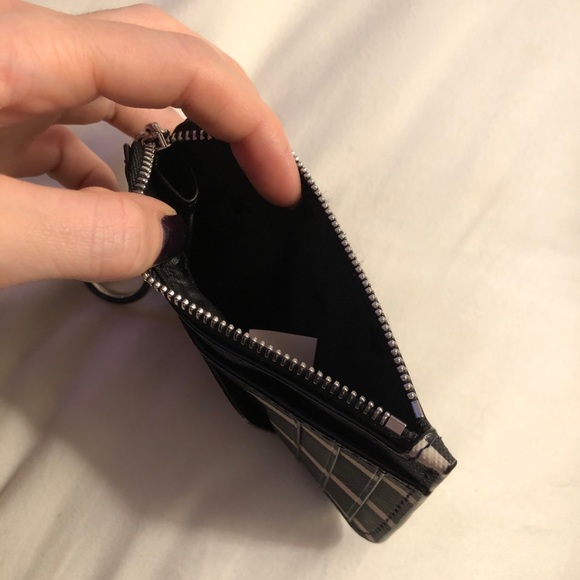 Kate Spade Key Chain card holder - Picture 2 of 6